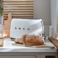 Smeg 2-Slice TSF01WHMUS